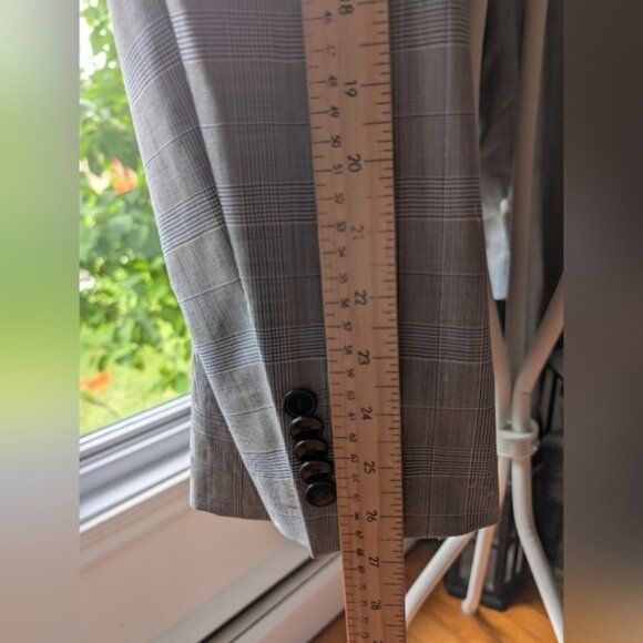 NWT HUGO Gray Sport Coat Modern Tailored Blazer - Picture 2 of 6